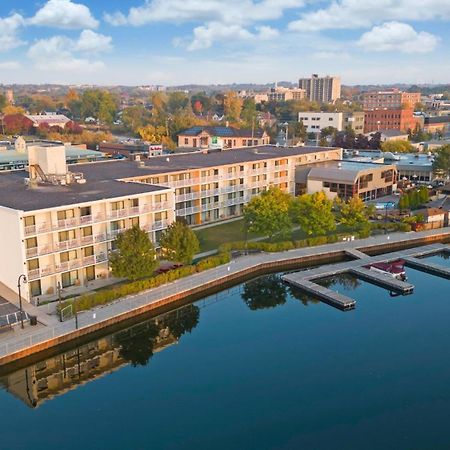 Holiday Inn Hotel Peterborough Waterfront By Ihg Esterno foto