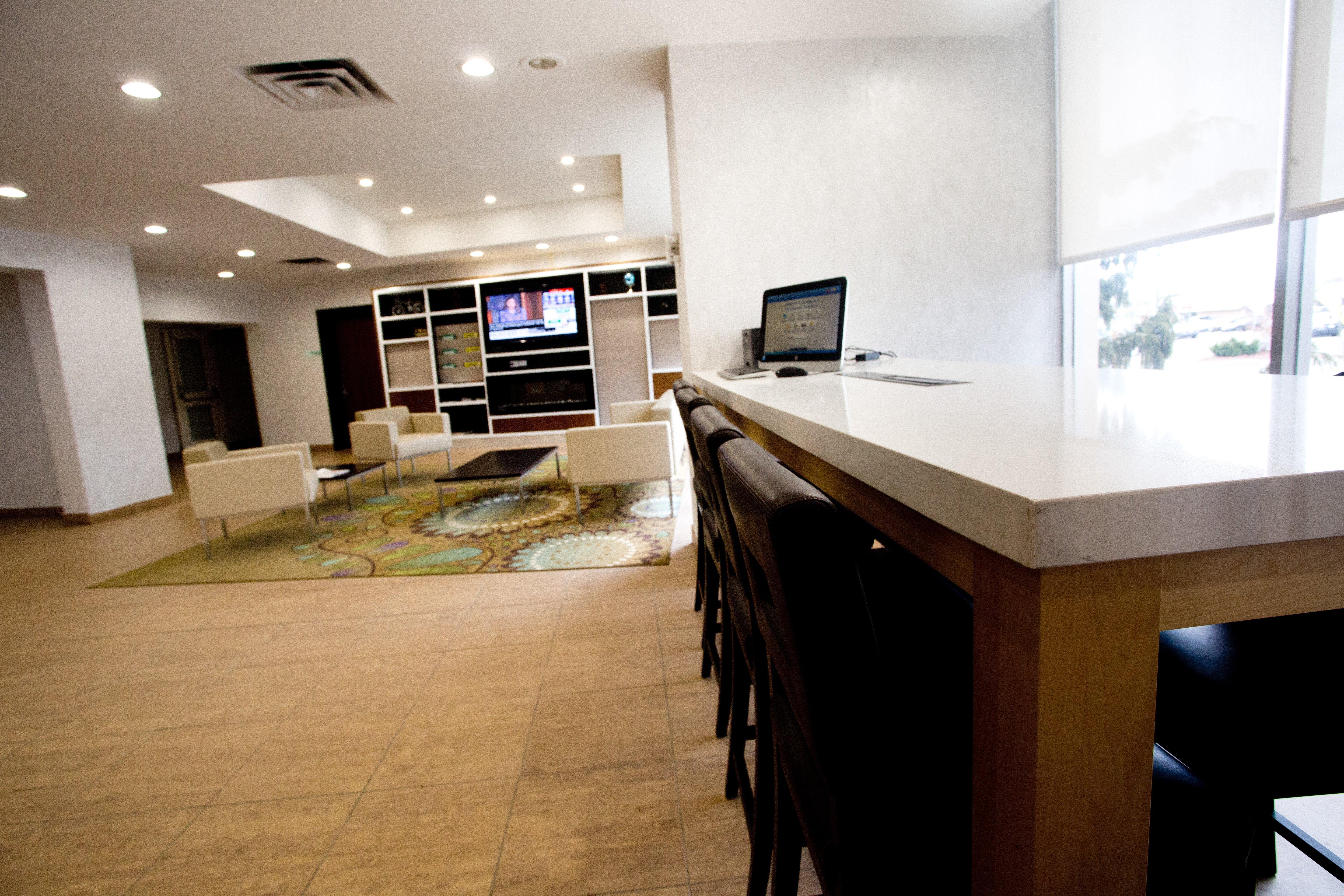 Holiday Inn Hotel Peterborough Waterfront By Ihg Esterno foto