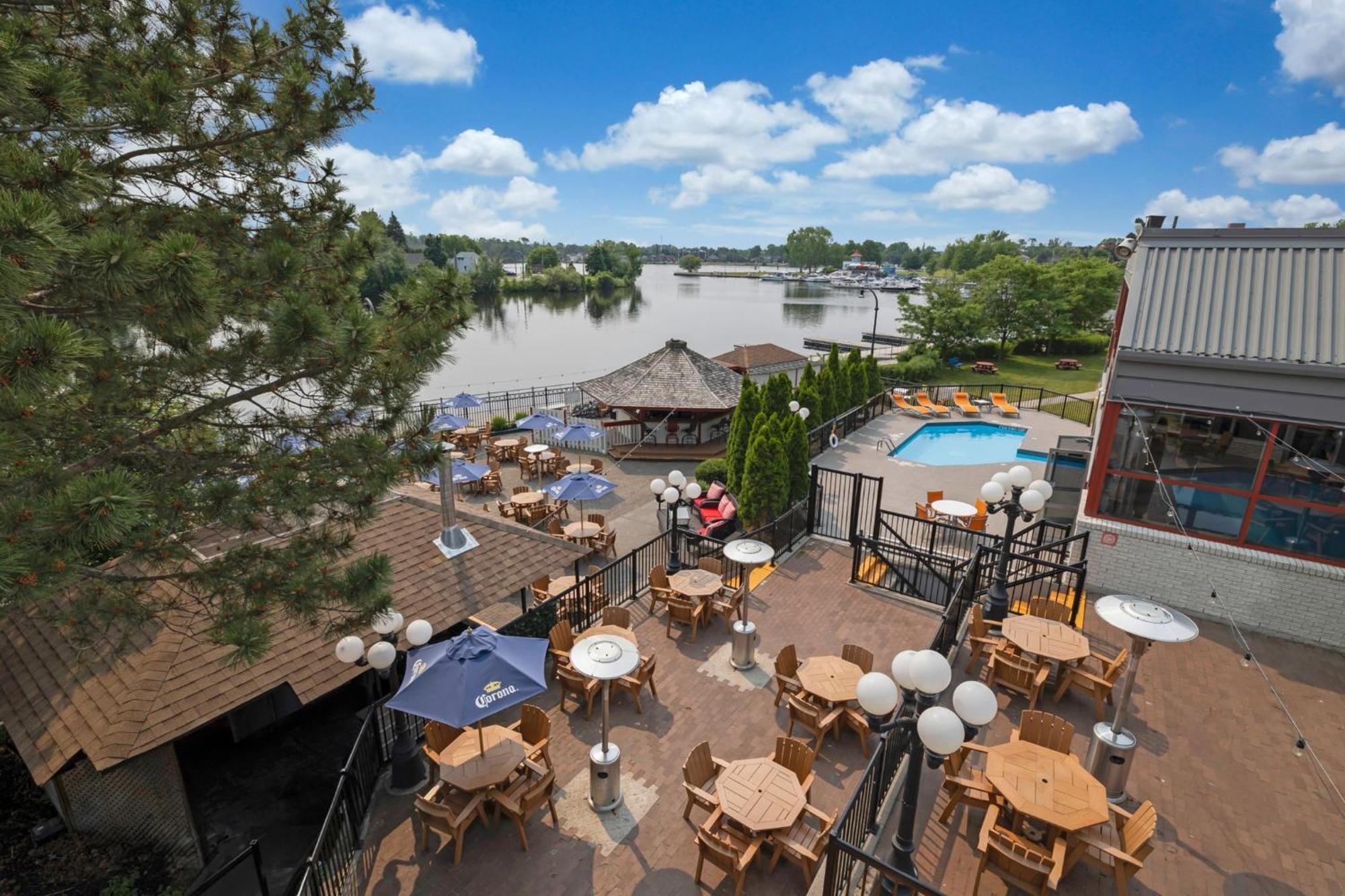 Holiday Inn Hotel Peterborough Waterfront By Ihg Esterno foto