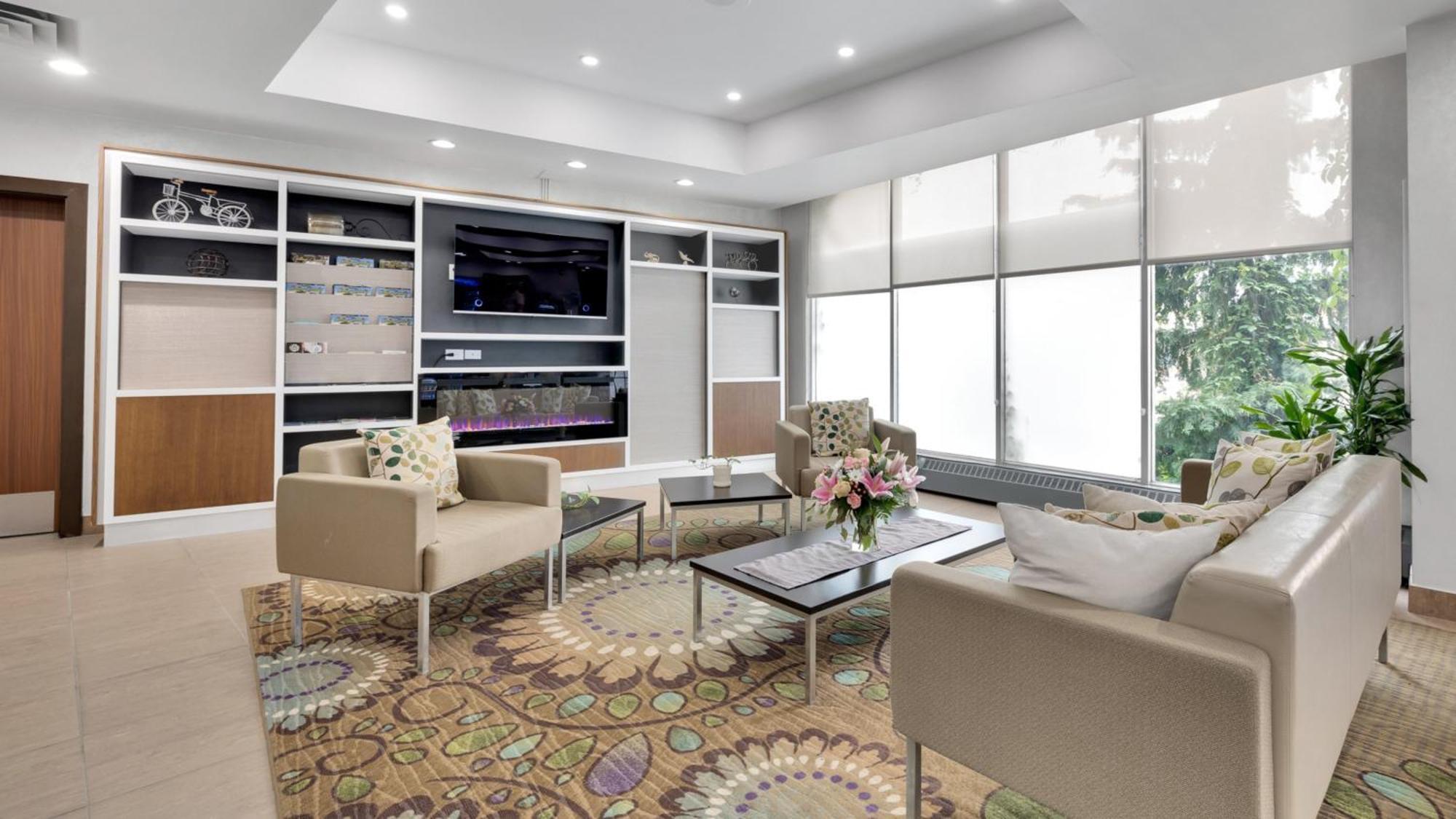 Holiday Inn Hotel Peterborough Waterfront By Ihg Esterno foto