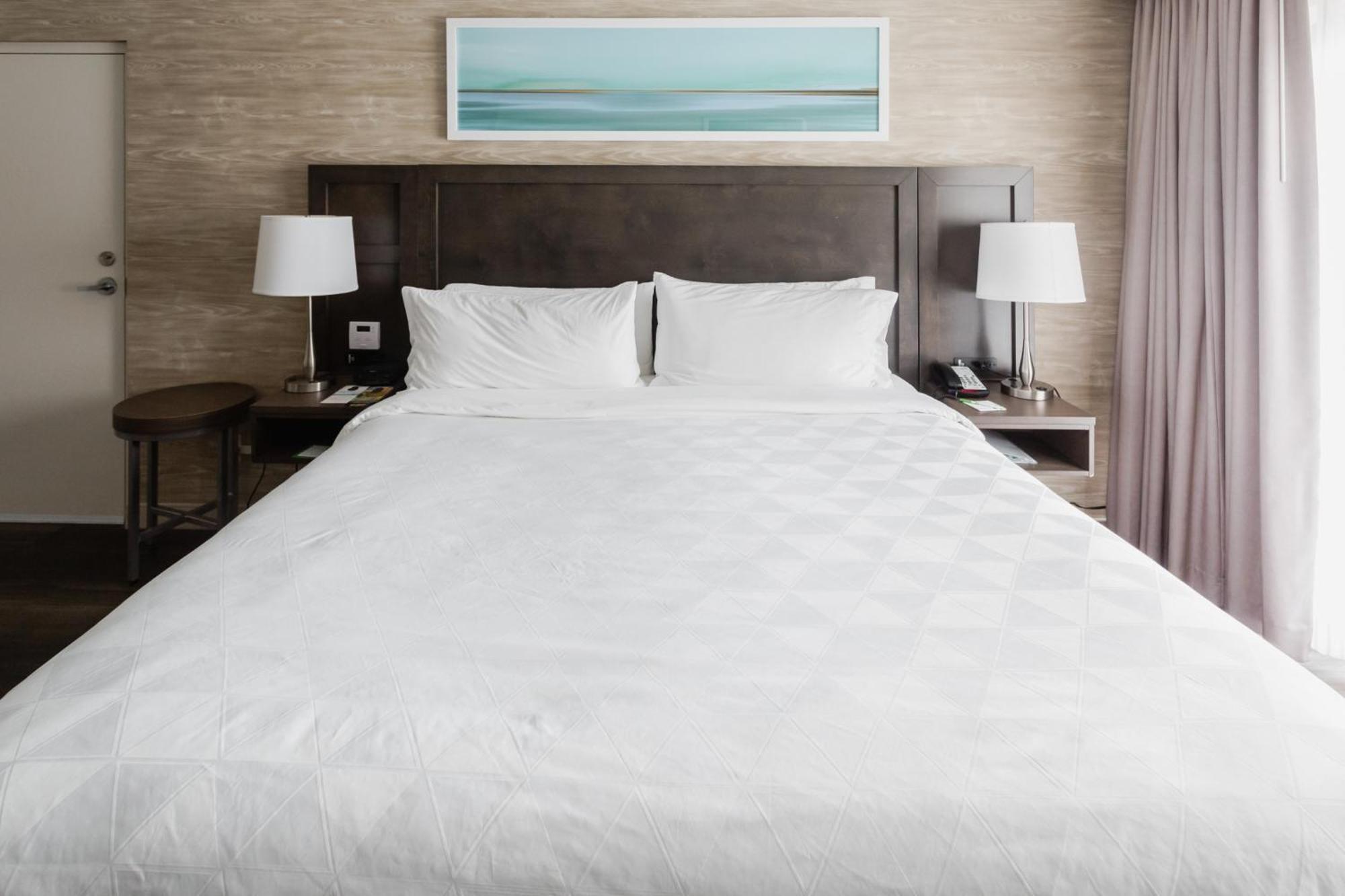 Holiday Inn Hotel Peterborough Waterfront By Ihg Esterno foto